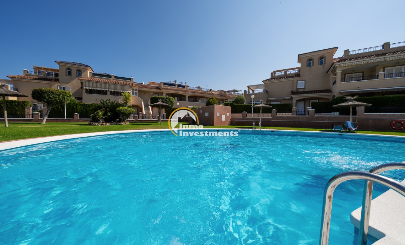 Resale - Apartment - Mil Palmeras - Riomar