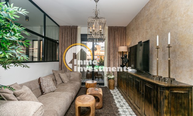 Bestaande bouw - Appartement - Torrevieja - Torrevieja Center