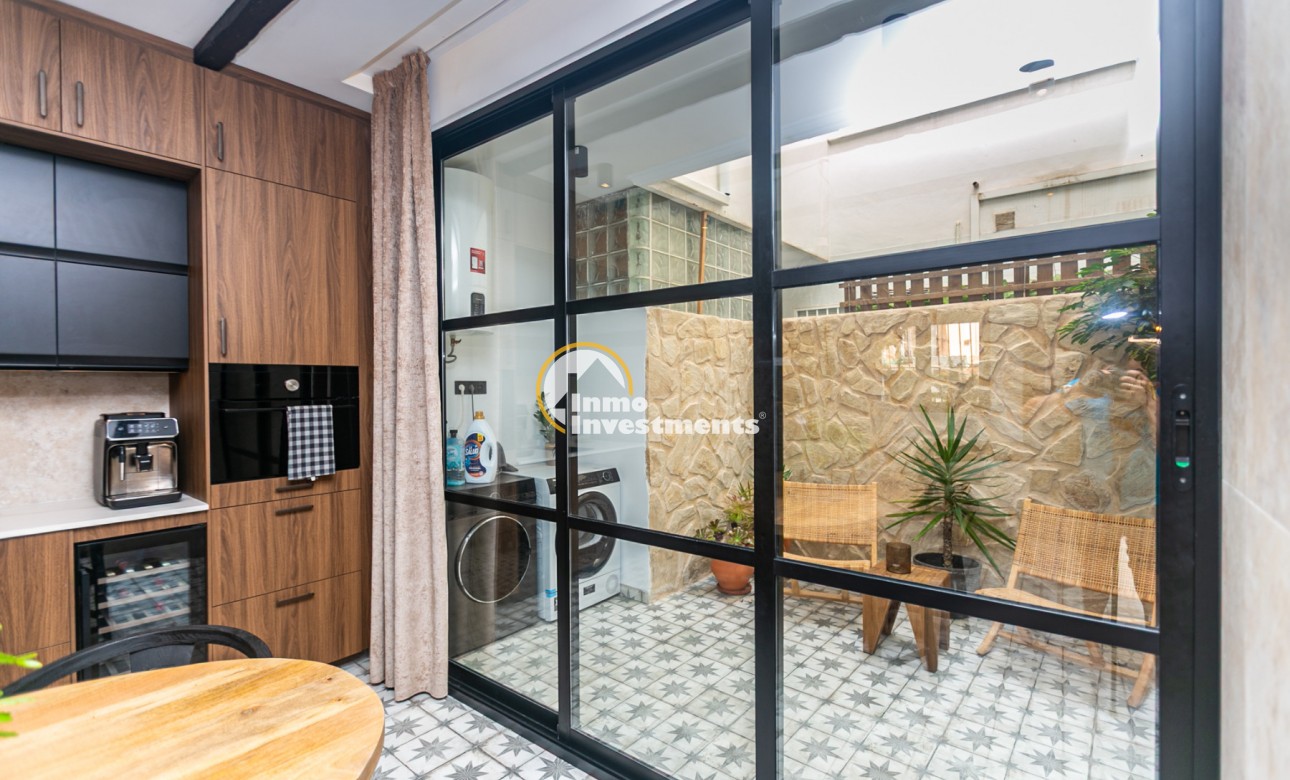Bestaande bouw - Appartement - Torrevieja - Torrevieja Center