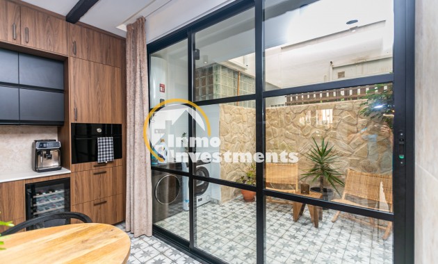 Bestaande bouw - Appartement - Torrevieja - Torrevieja Center