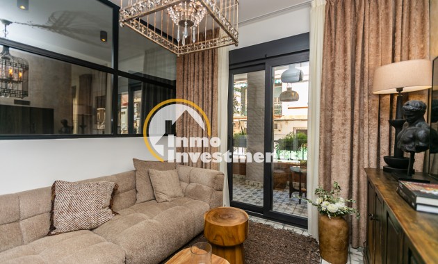 Bestaande bouw - Appartement - Torrevieja - Torrevieja Center