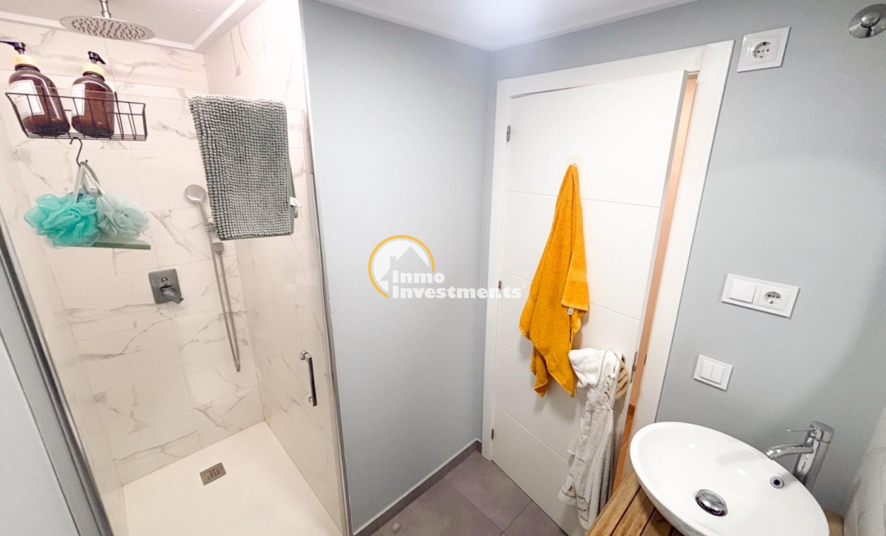 Reventa - Apartamento - Torrevieja