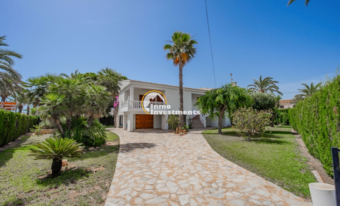 Gebrauchtimmobilien - Villa - Cabo Roig - Strandseite