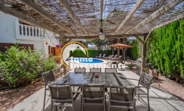 Gebrauchtimmobilien - Villa - Cabo Roig - Strandseite