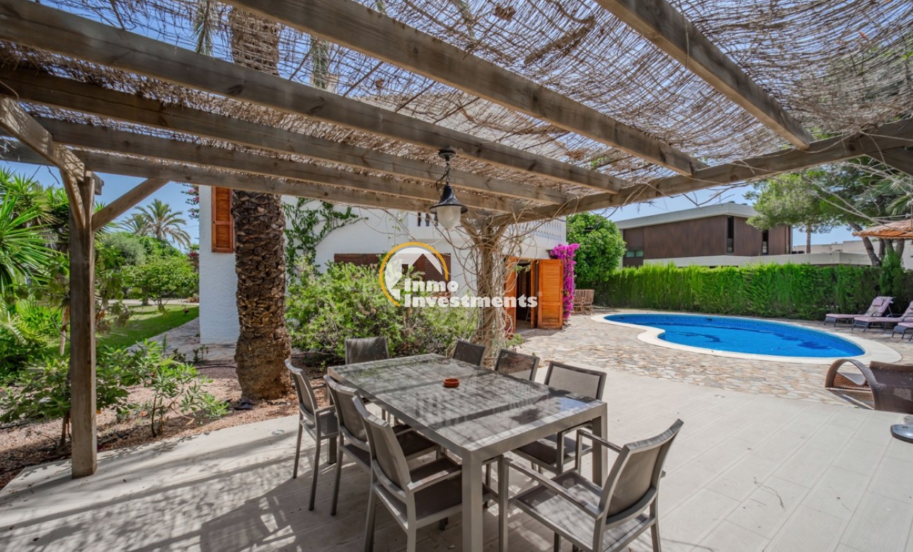 Gebrauchtimmobilien - Villa - Cabo Roig - Strandseite