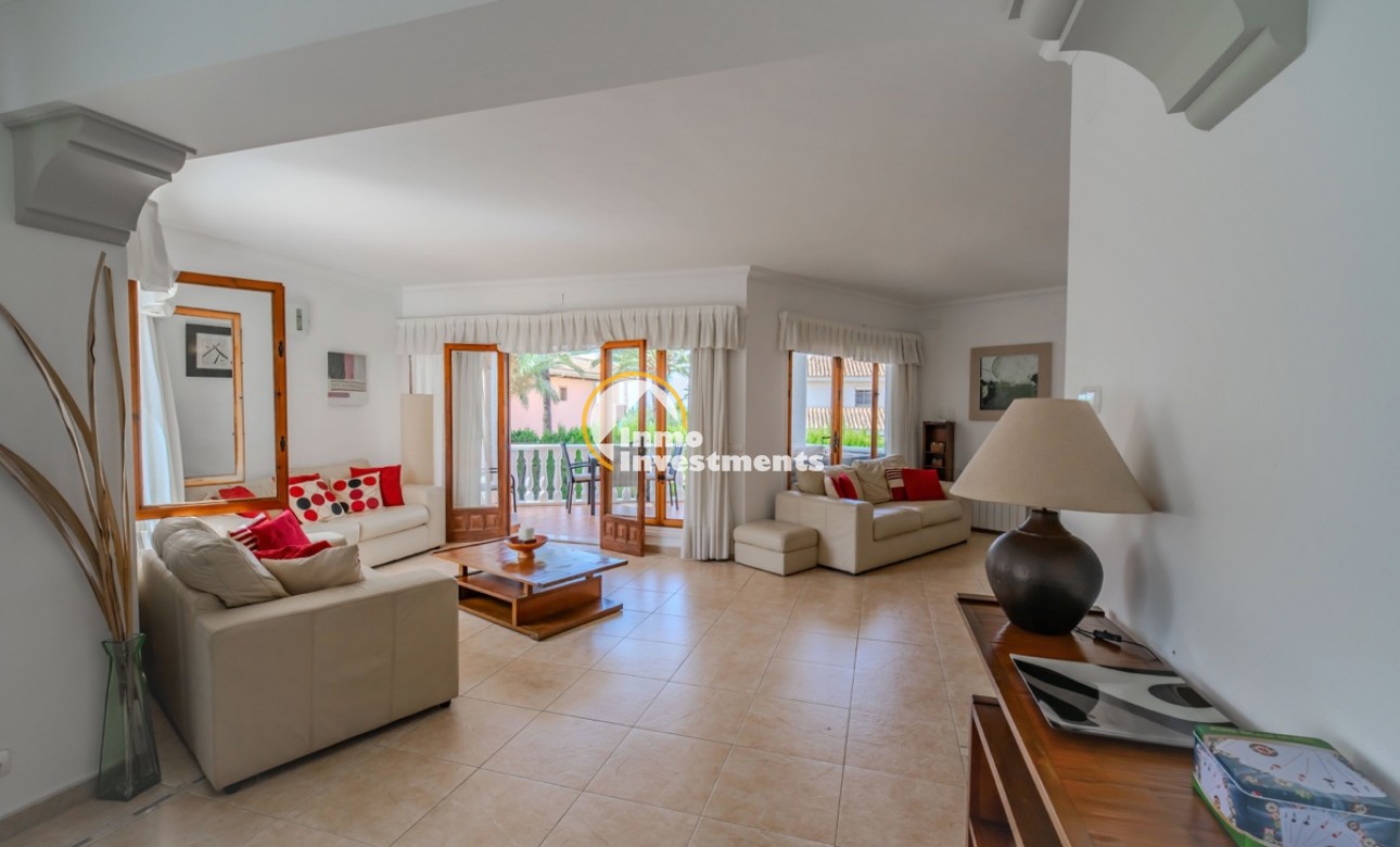 Gebrauchtimmobilien - Villa - Cabo Roig - Strandseite