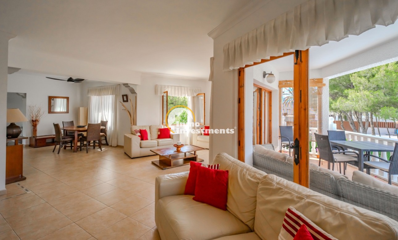 Gebrauchtimmobilien - Villa - Cabo Roig - Strandseite