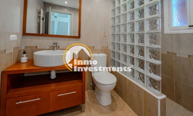 Gebrauchtimmobilien - Villa - Cabo Roig - Strandseite