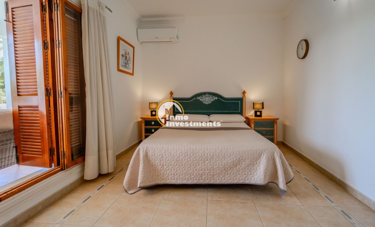 Gebrauchtimmobilien - Villa - Cabo Roig - Strandseite