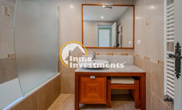 Gebrauchtimmobilien - Villa - Cabo Roig - Strandseite
