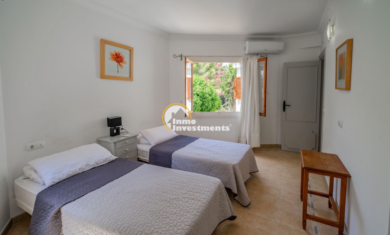 Gebrauchtimmobilien - Villa - Cabo Roig - Strandseite