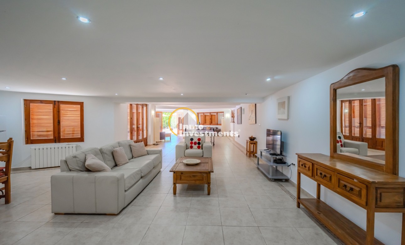 Gebrauchtimmobilien - Villa - Cabo Roig - Strandseite