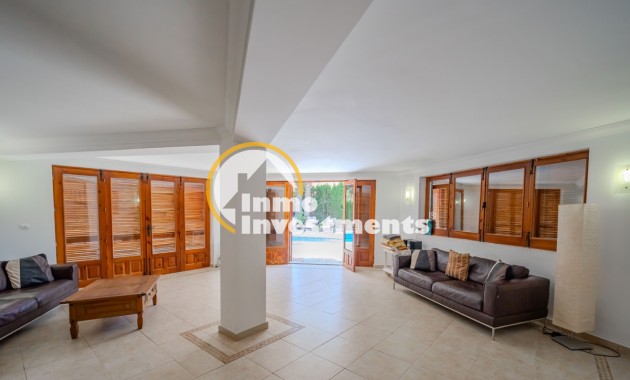 Gebrauchtimmobilien - Villa - Cabo Roig - Strandseite