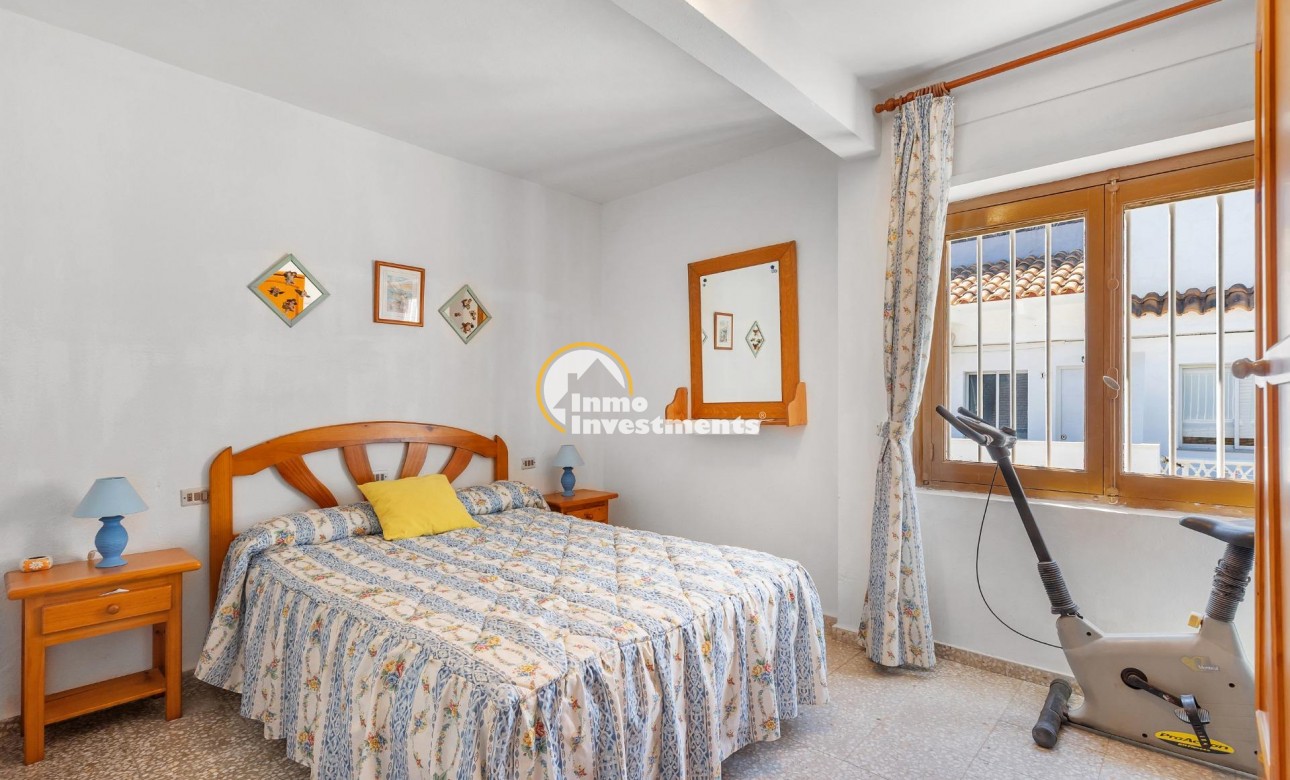 Reventa - Apartamento - Torrevieja - Los Europeos