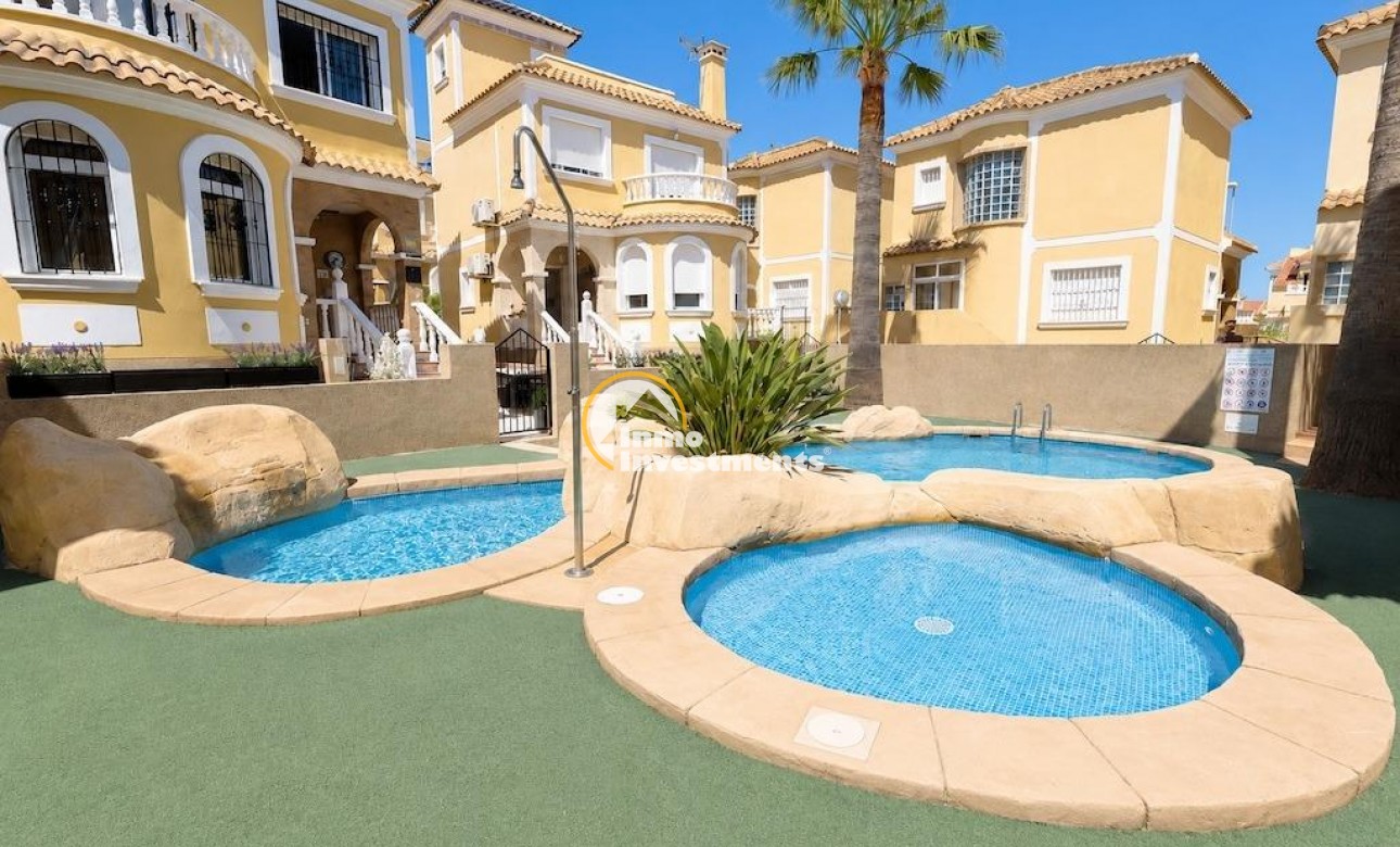 Gebrauchtimmobilien - Villa - Villamartin - Las Filipinas