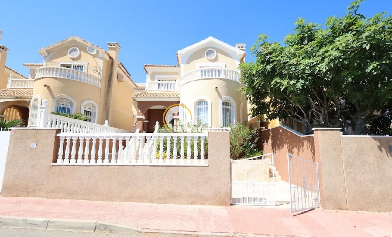 Gebrauchtimmobilien - Villa - Villamartin - Las Filipinas