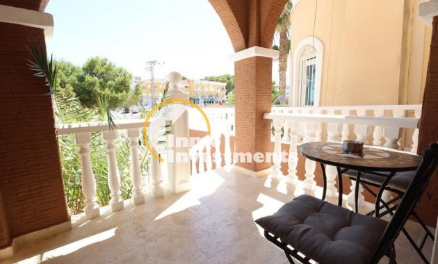 Gebrauchtimmobilien - Villa - Villamartin - Las Filipinas