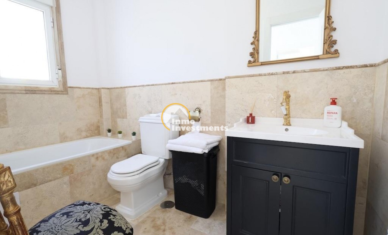 Gebrauchtimmobilien - Villa - Villamartin - Las Filipinas