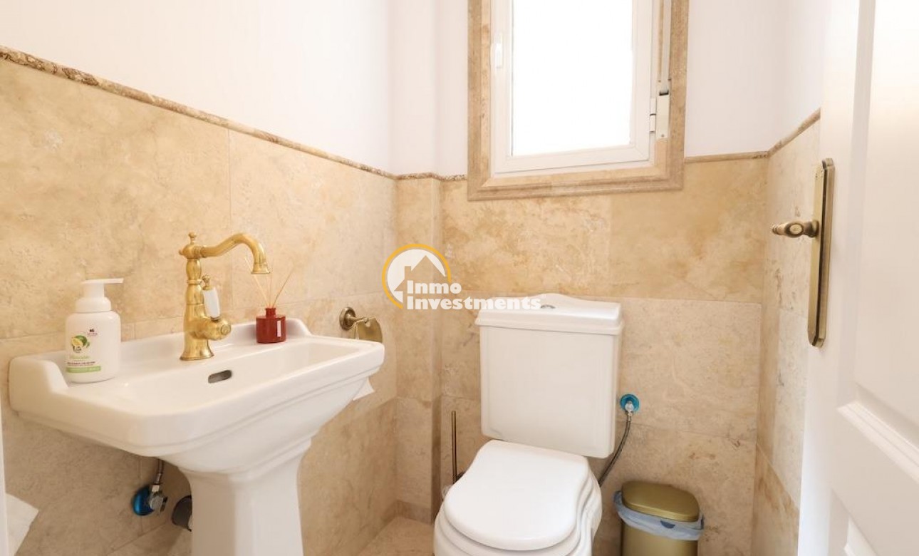 Gebrauchtimmobilien - Villa - Villamartin - Las Filipinas