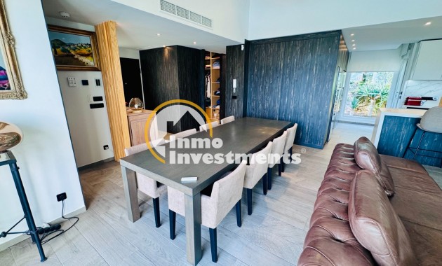 Resale - Villa - Algorfa - La Finca