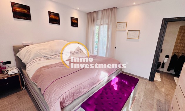 Resale - Villa - Algorfa - La Finca