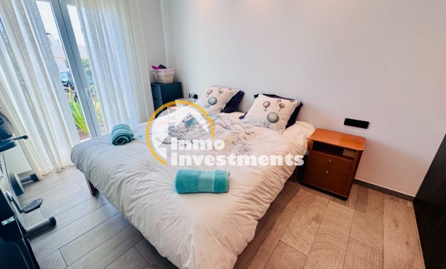 Resale - Villa - Algorfa - La Finca