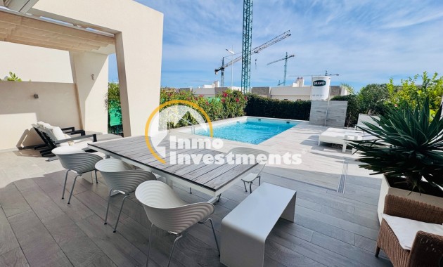 Resale - Villa - Algorfa - La Finca