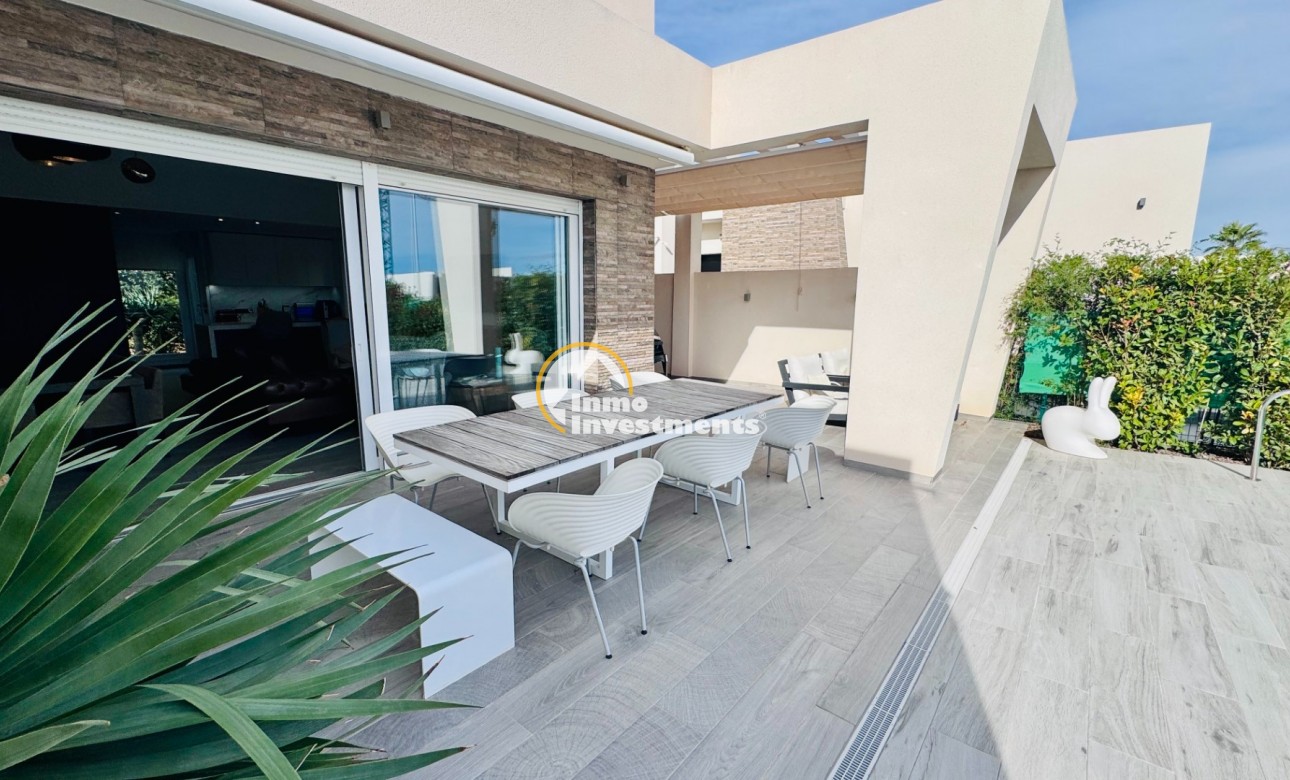 Resale - Villa - Algorfa - La Finca