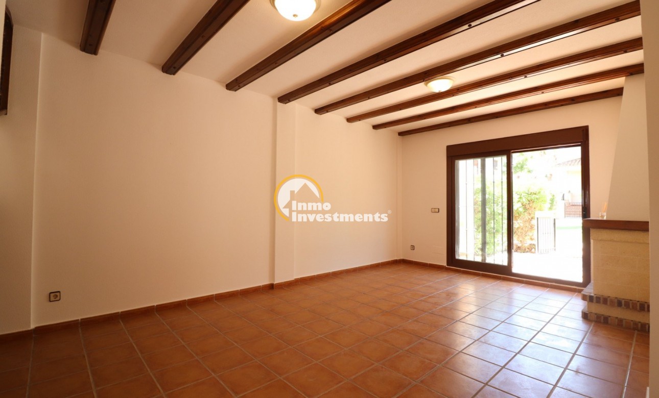 Till salu - Parhus - Algorfa - La Finca Golf