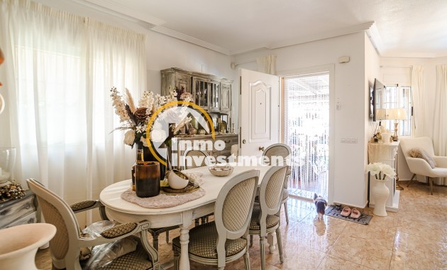 Bestaande bouw - Villa - El Raso