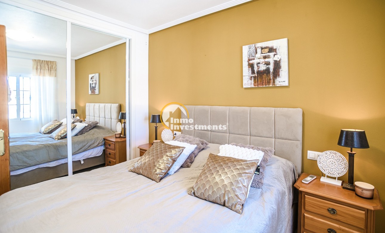 Bestaande bouw - Villa - El Raso