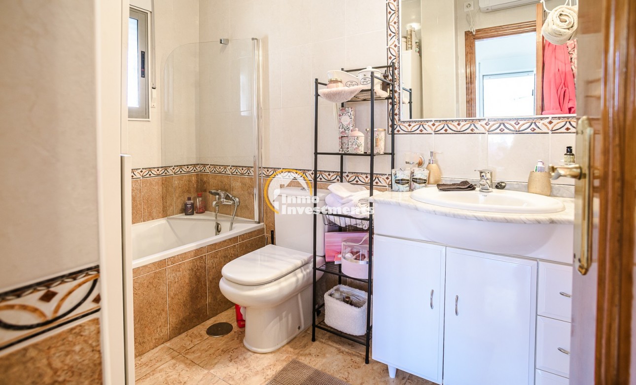 Bestaande bouw - Villa - El Raso