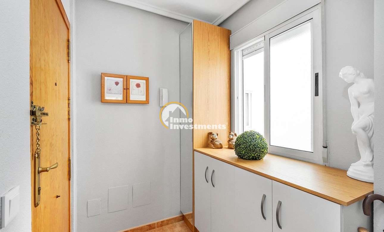 Resale - Apartment - Torrevieja - Habaneras