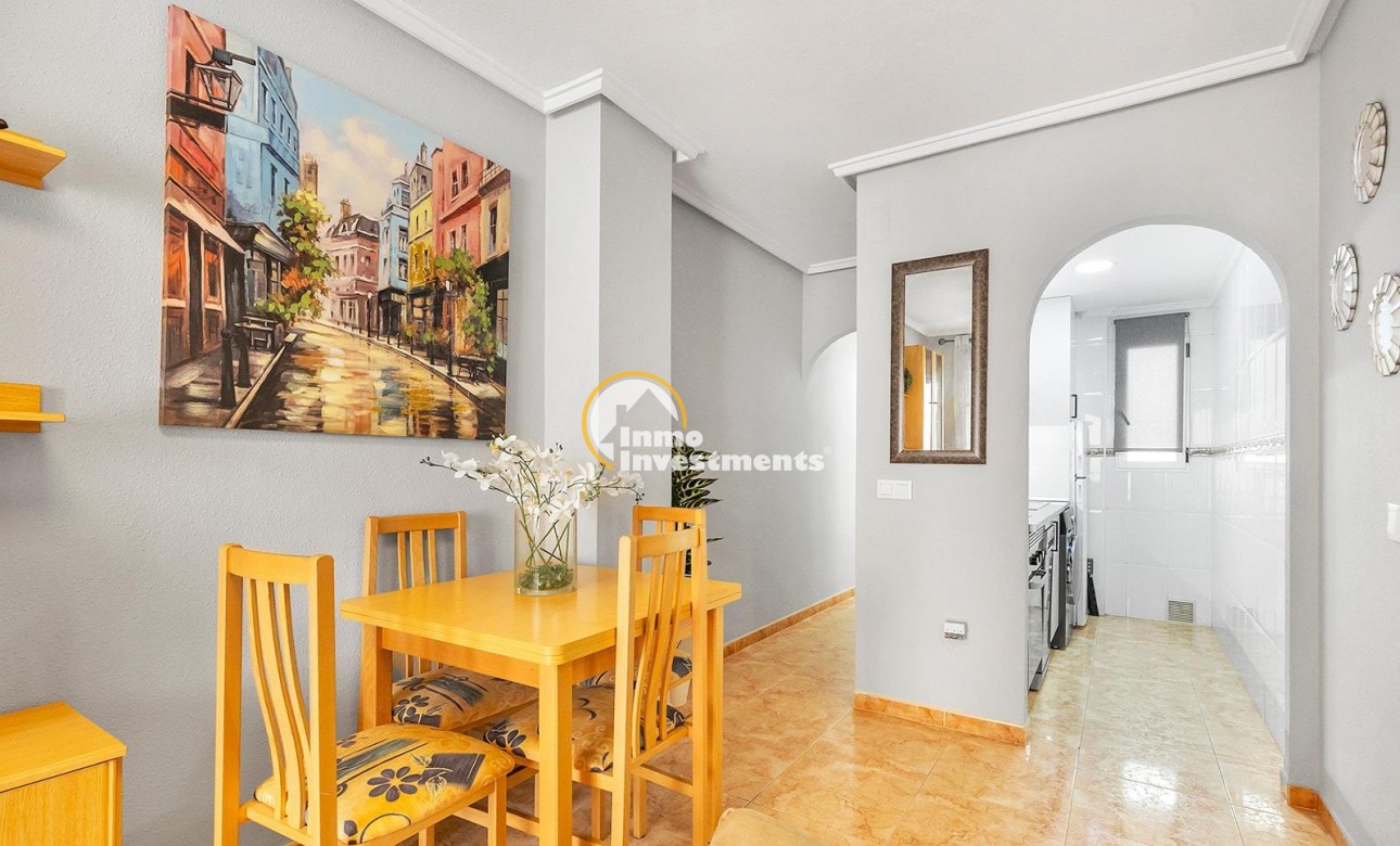 Resale - Apartment - Torrevieja - Habaneras