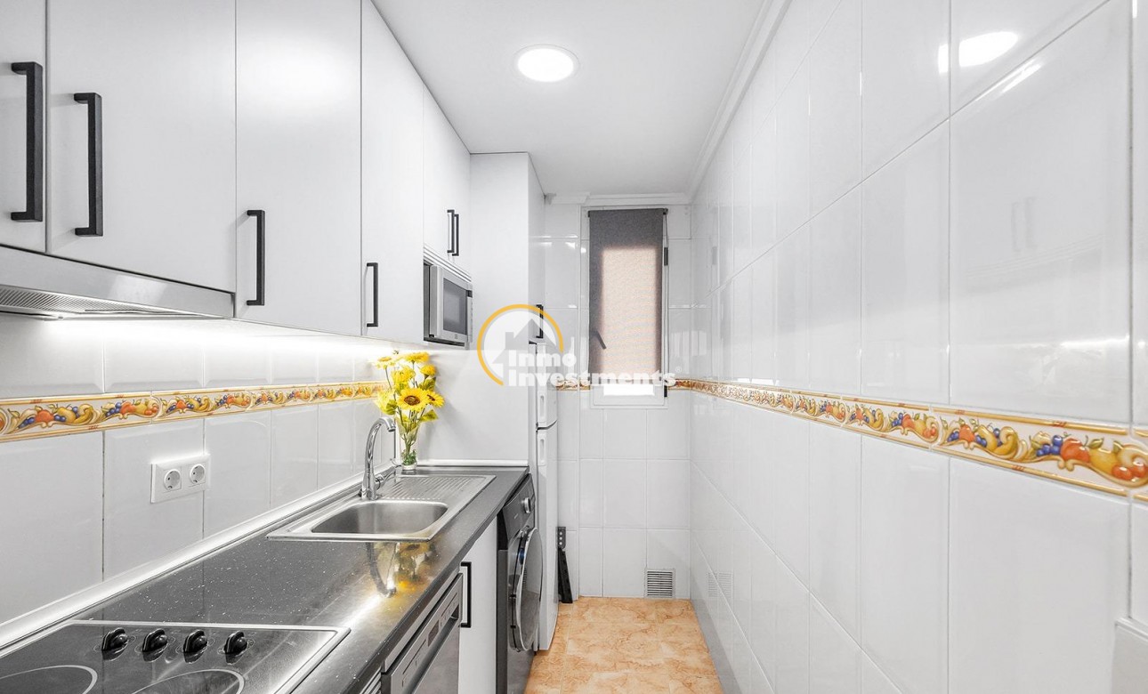 Resale - Apartment - Torrevieja - Habaneras