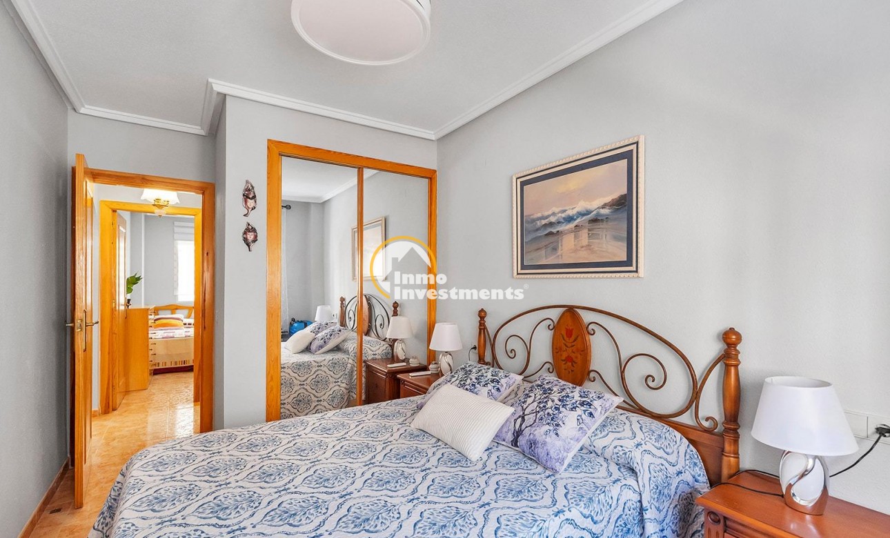 Resale - Apartment - Torrevieja - Habaneras