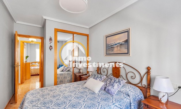 Resale - Apartment - Torrevieja - Habaneras