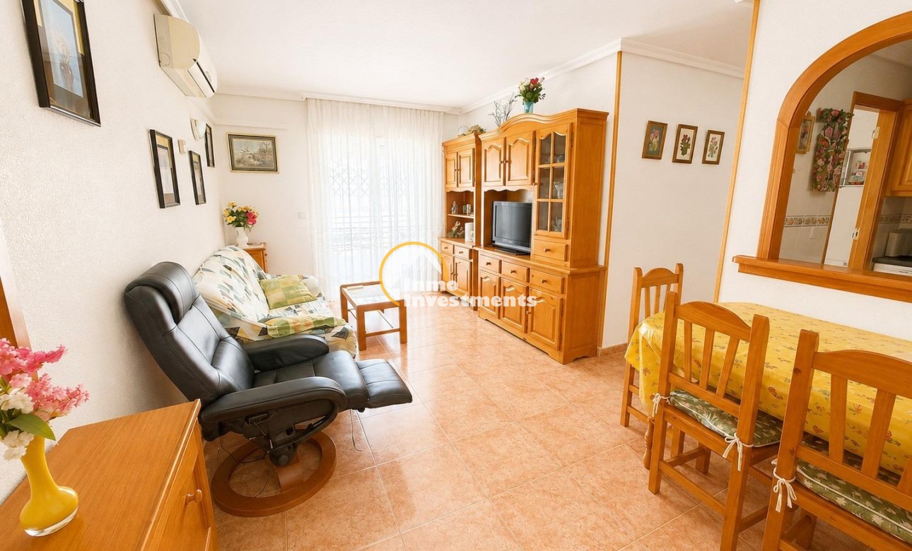 Gebrauchtimmobilien - Apartment - Torrevieja - Estacion de autobuses