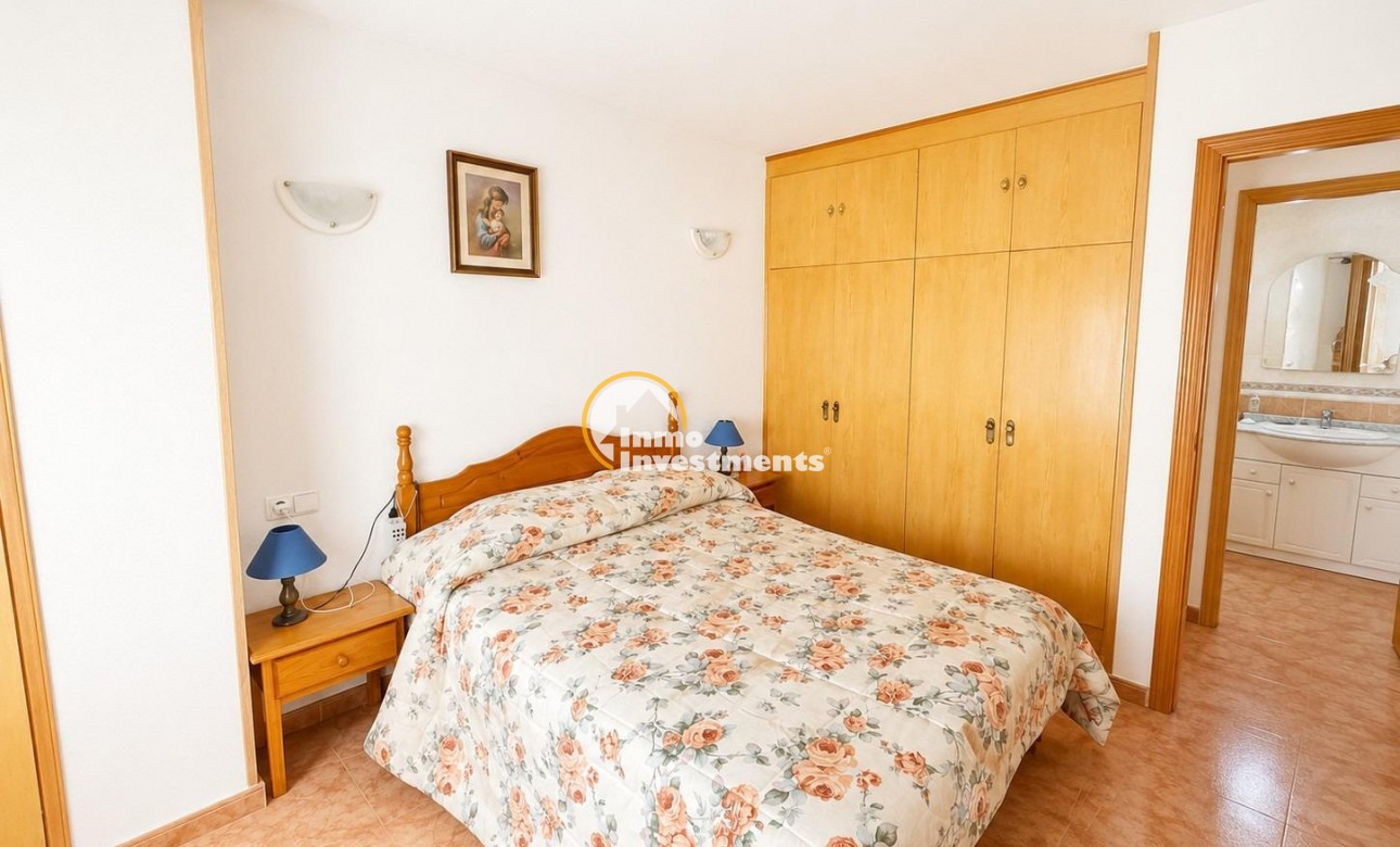 Gebrauchtimmobilien - Apartment - Torrevieja - Estacion de autobuses