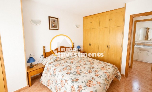 Gebrauchtimmobilien - Apartment - Torrevieja - Estacion de autobuses