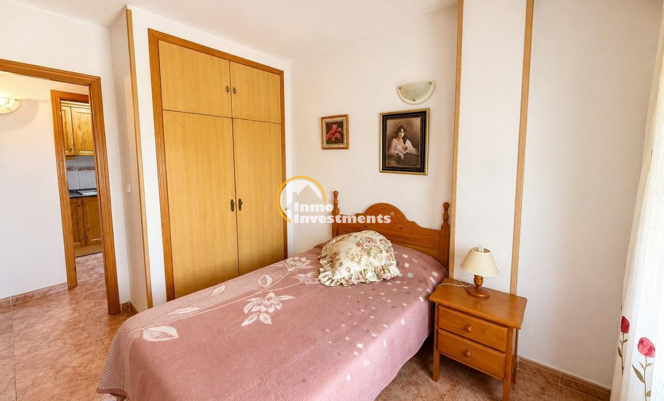 Gebrauchtimmobilien - Apartment - Torrevieja - Estacion de autobuses