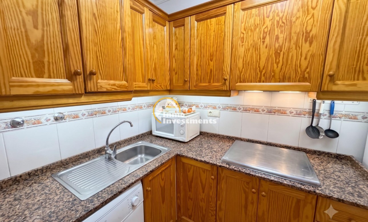 Gebrauchtimmobilien - Apartment - Torrevieja - Estacion de autobuses