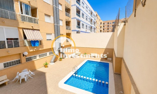 Gebrauchtimmobilien - Apartment - Torrevieja - Estacion de autobuses