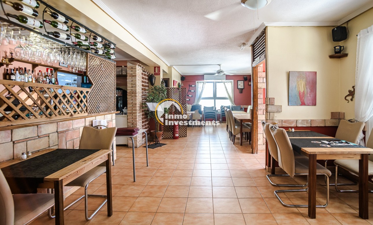 Bestaande bouw - Commercieel - Torrevieja - La Veleta