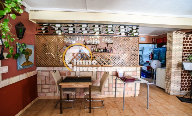 Bestaande bouw - Commercieel - Torrevieja - La Veleta