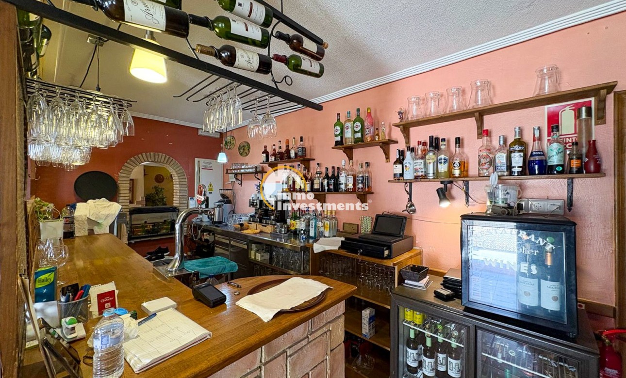 Bestaande bouw - Commercieel - Torrevieja - La Veleta