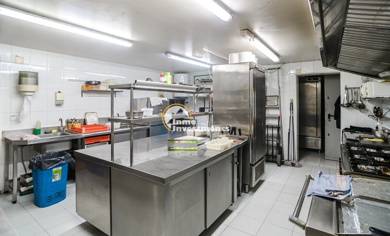 Bestaande bouw - Commercieel - Torrevieja - La Veleta