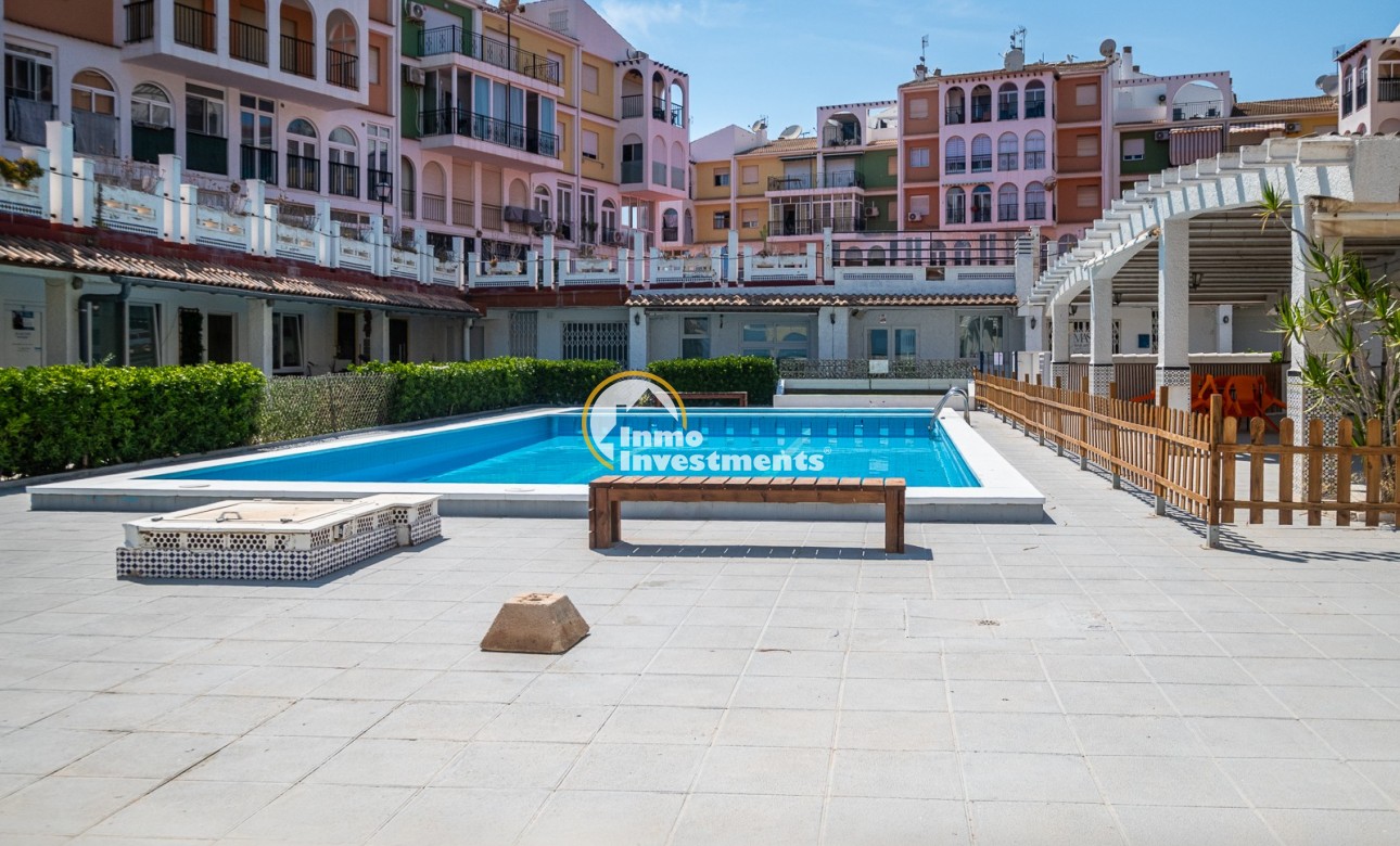 Bestaande bouw - Commercieel - Torrevieja - La Veleta
