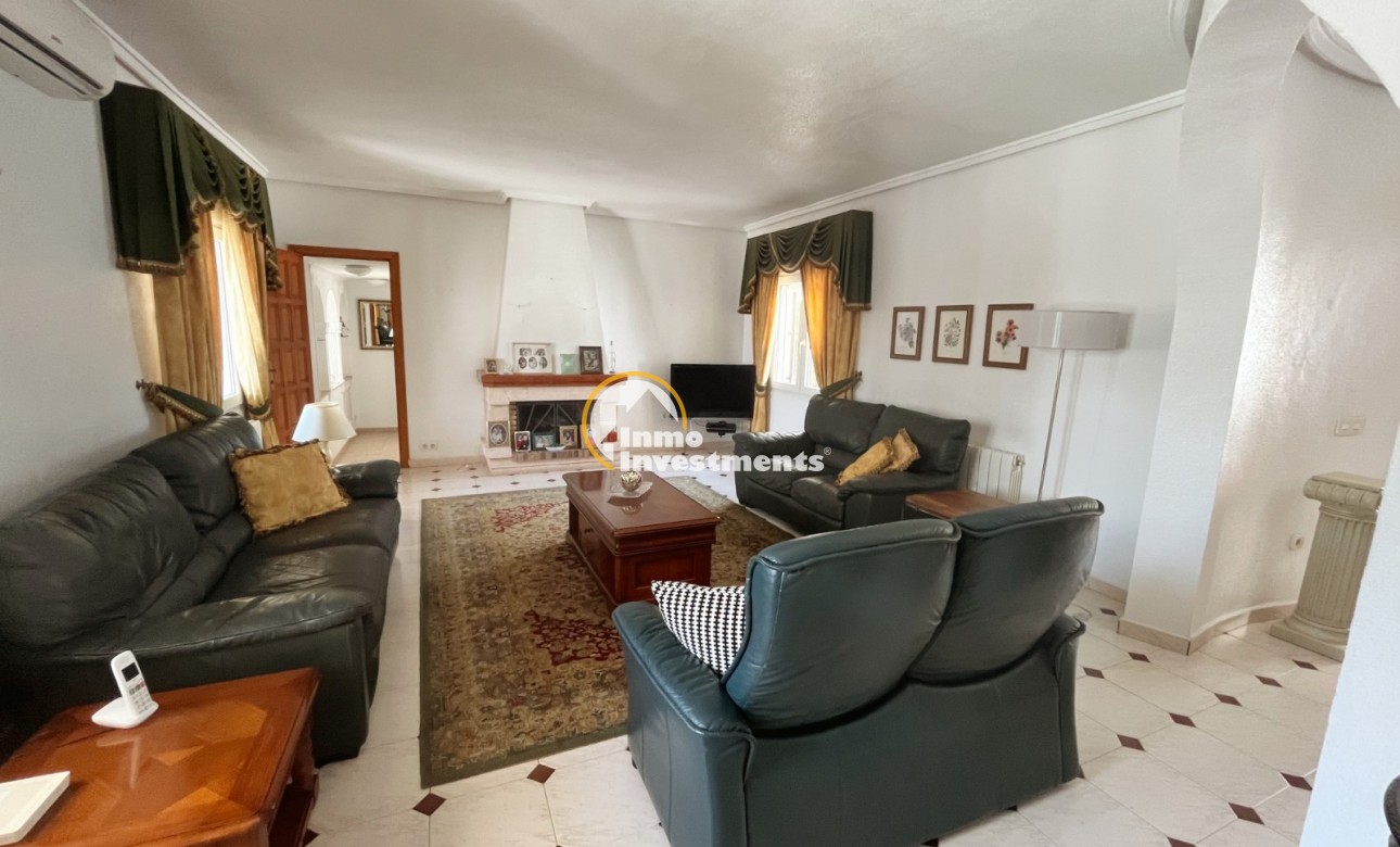 Resale - Villa - Ciudad Quesada - Central Quesada