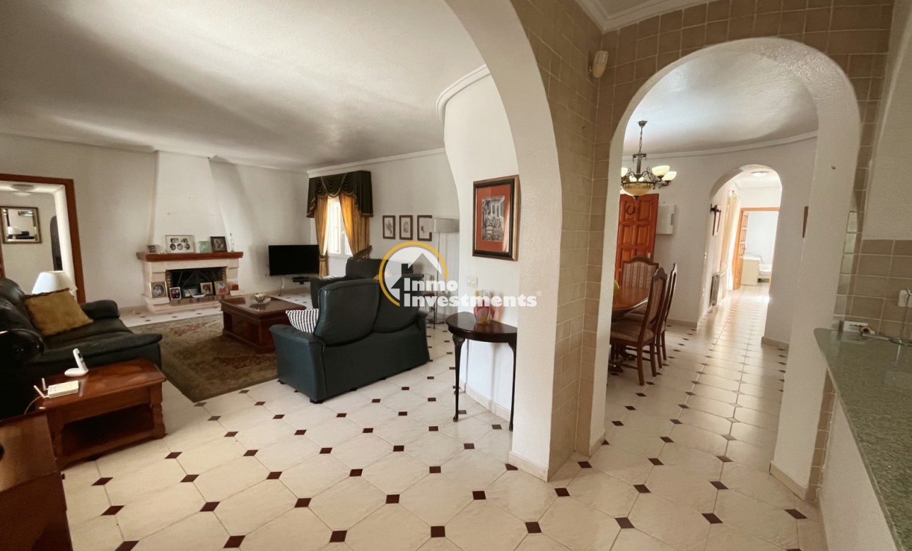 Resale - Villa - Ciudad Quesada - Central Quesada